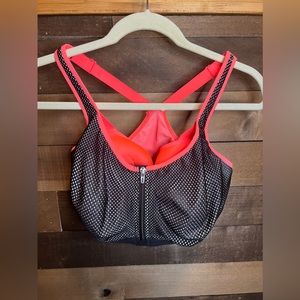 New Victoria’s Secret Sports Bra (Women’s, 34DDD)
